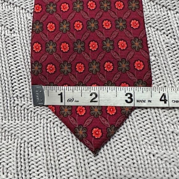 Ermenegildo Zegna red floral geometric silk tie - Picture 5 of 5